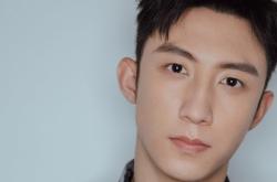 开云体育app-无名者的胜利与巨星的加冕，英雄主义的两种注脚