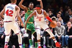 开云体育入口-黄蜂碾压爵士，贝弗利打破历史纪录