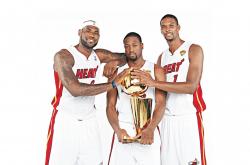 开云体育入口-旧王退场，新神诞生，从诺坎普奇迹到美加墨之巅的阿克传奇