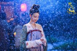 开云sport-神魔起舞与齿轮精密，克瓦拉茨赫利亚的爆发与塞维利亚的节奏掌控，演绎现代足球的两种胜利哲学