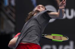 开云体育APP下载-澳大利亚网球队爆冷西班牙网球队，西西帕斯送出助攻