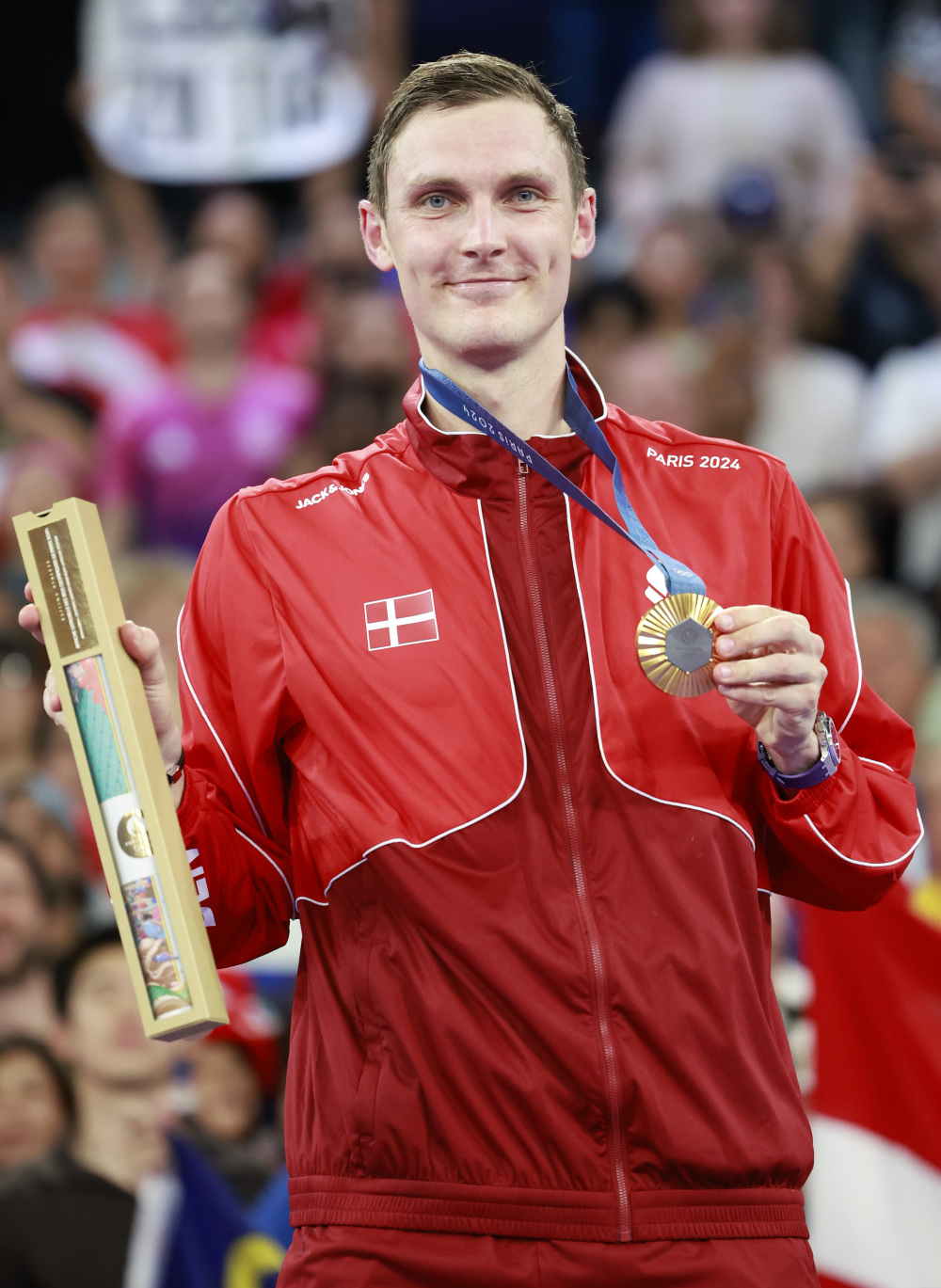 丹麦羽毛球队爆冷韩国羽毛球队，安赛龙关键制胜