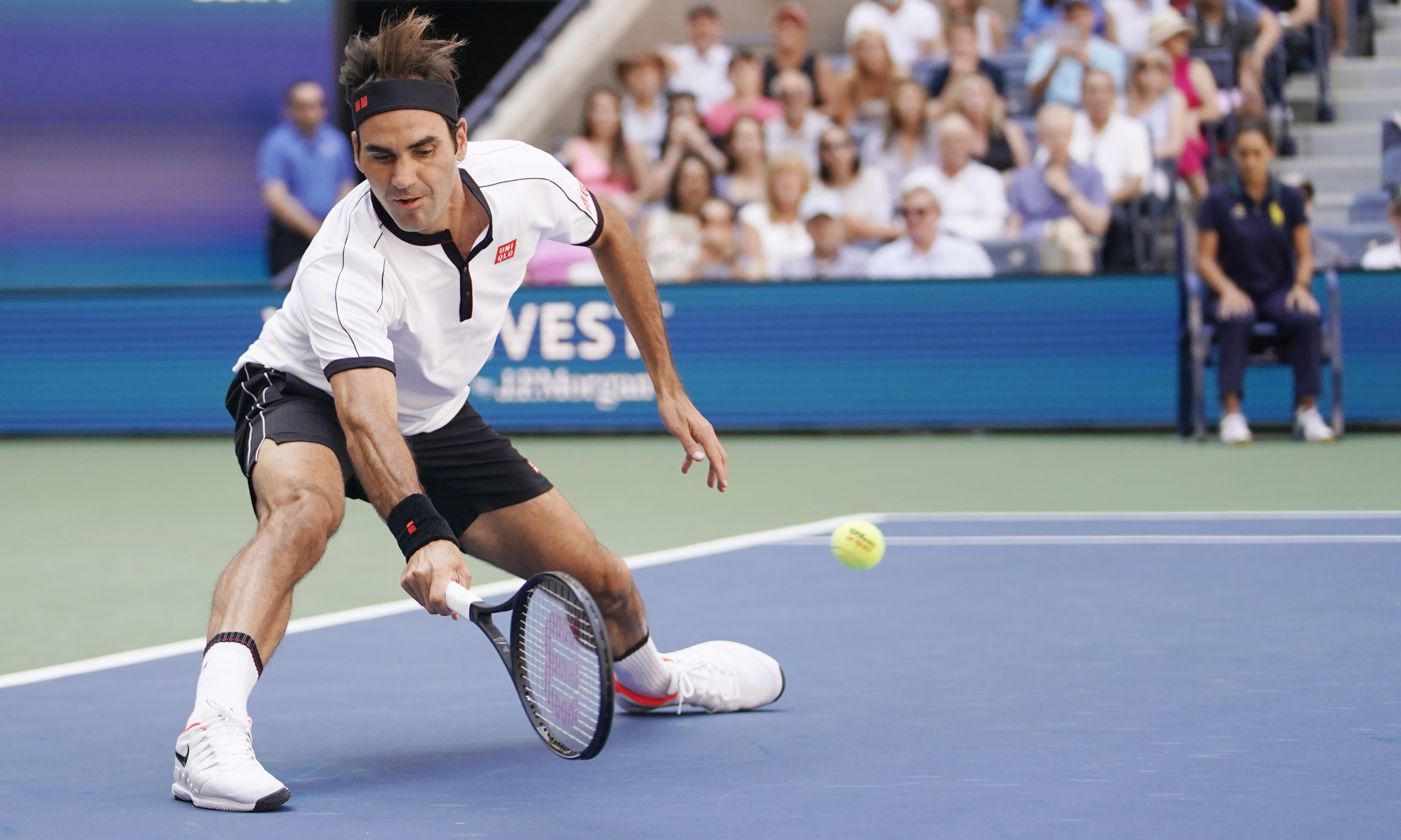 关于西班牙网球队力克欧洲网球队，费德勒打破历史纪录的信息