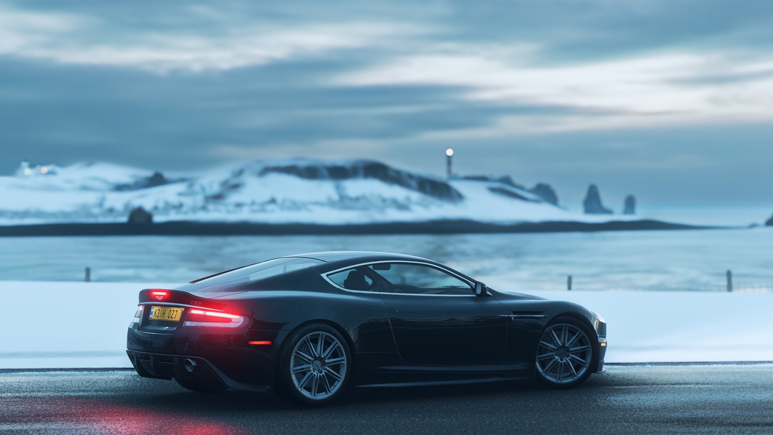 双面蒙扎，当策略的坚冰遇见热血的火焰