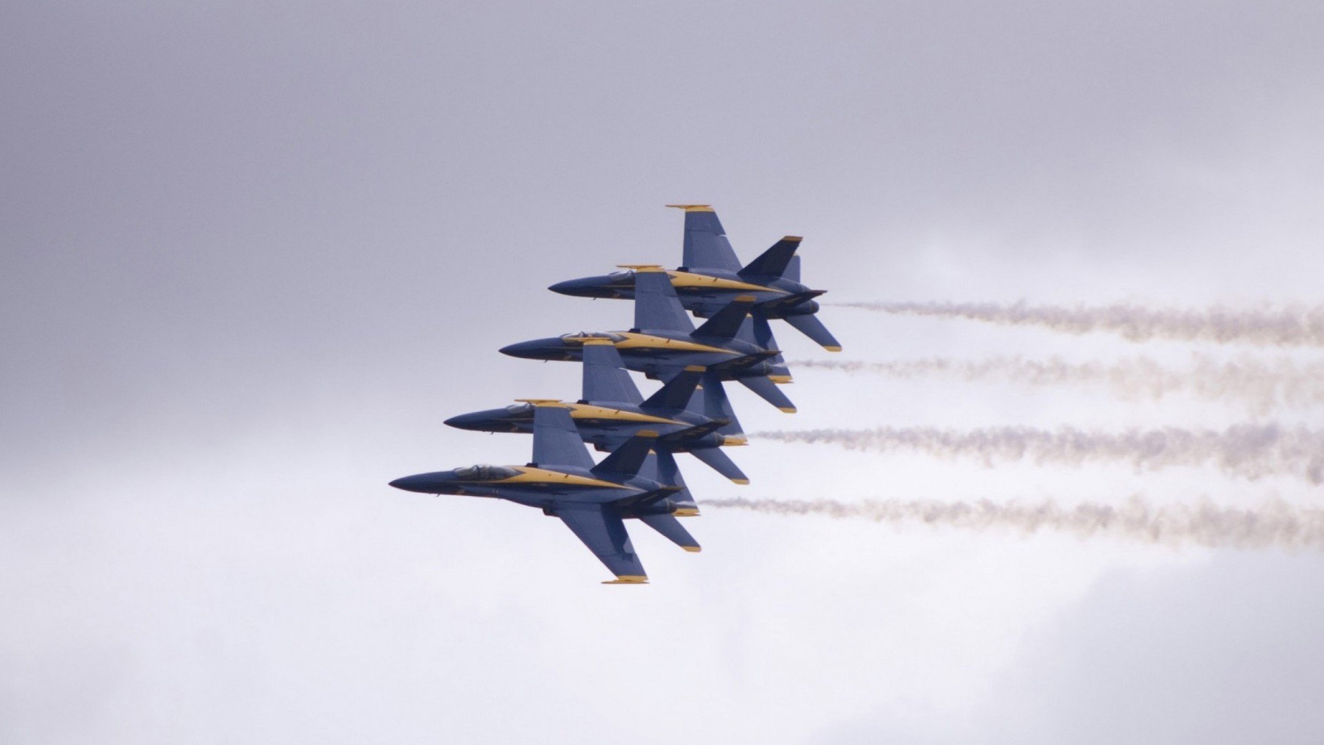 无名者的胜利与巨星的加冕,英雄主义的两种注脚