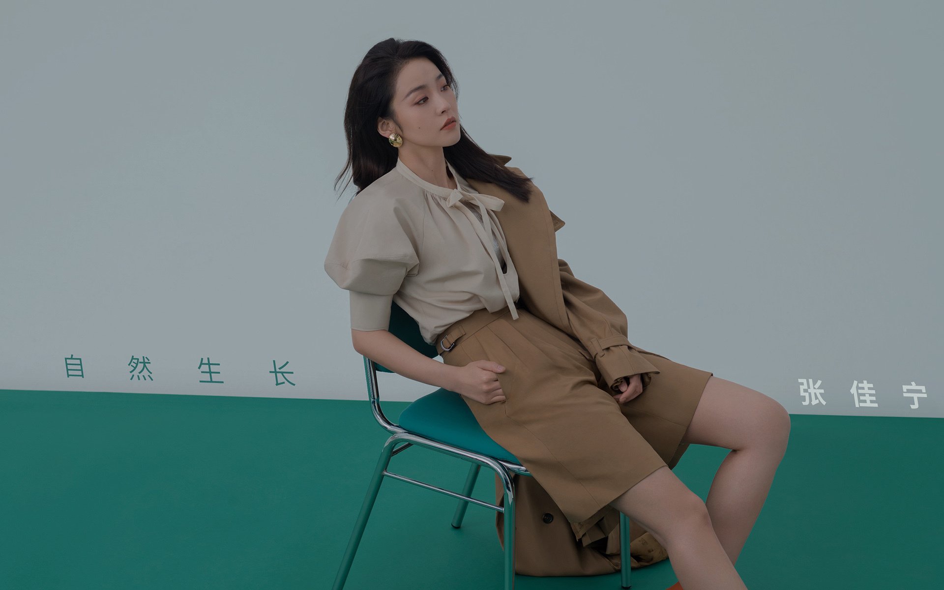 钢铁洪流VS彩虹国度，当莱万一剑封喉，马德里竞技如何击败南非？